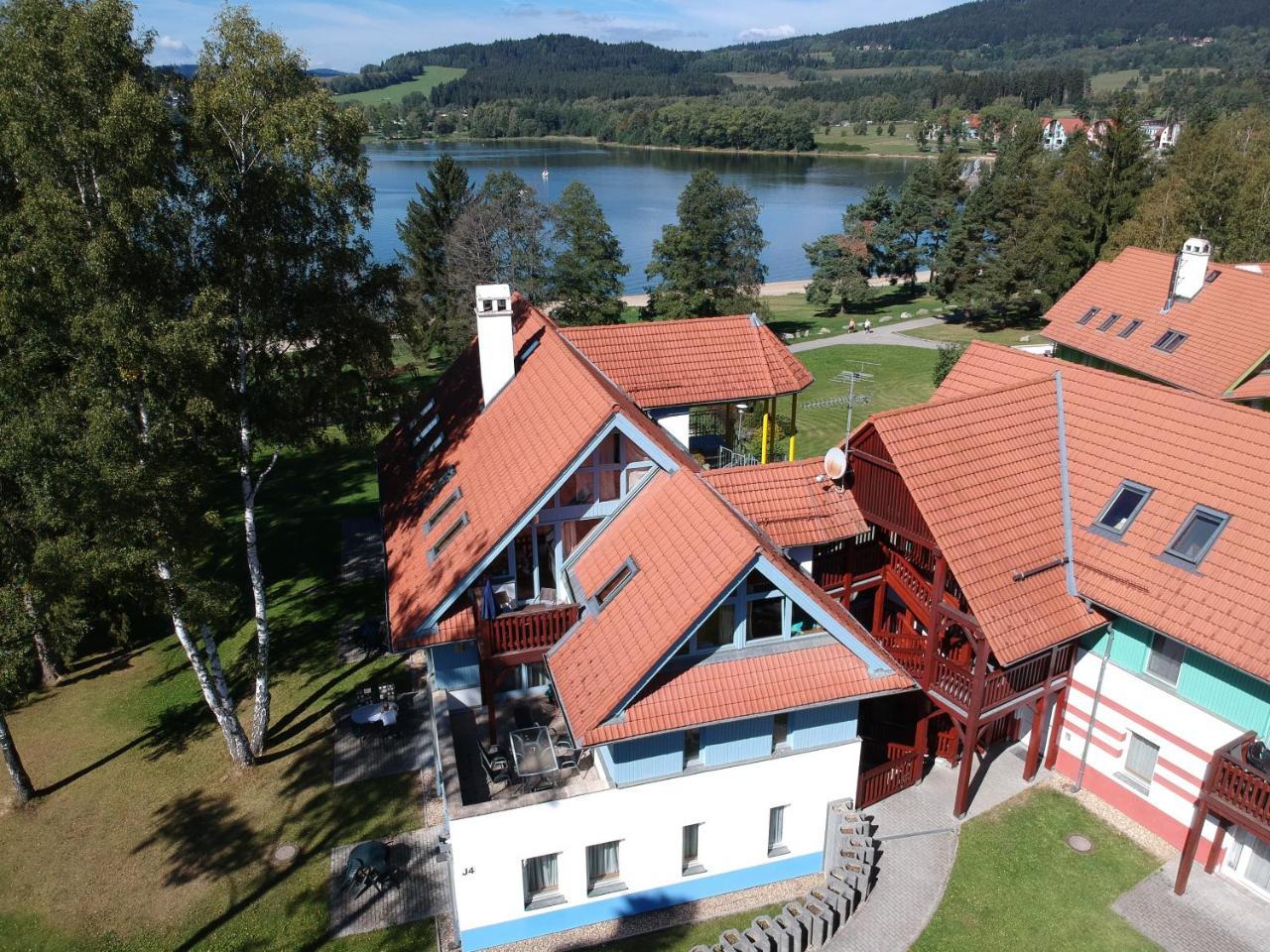 伏尔塔瓦河畔利普诺Riviera Lipno 415公寓 外观 照片