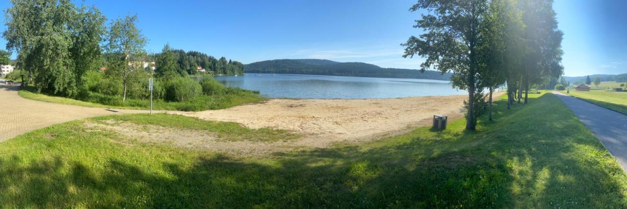 伏尔塔瓦河畔利普诺Riviera Lipno 415公寓 外观 照片